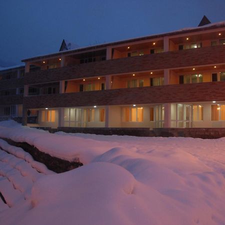 Tsaghkahovit Hotel Цахкадзор Екстер'єр фото